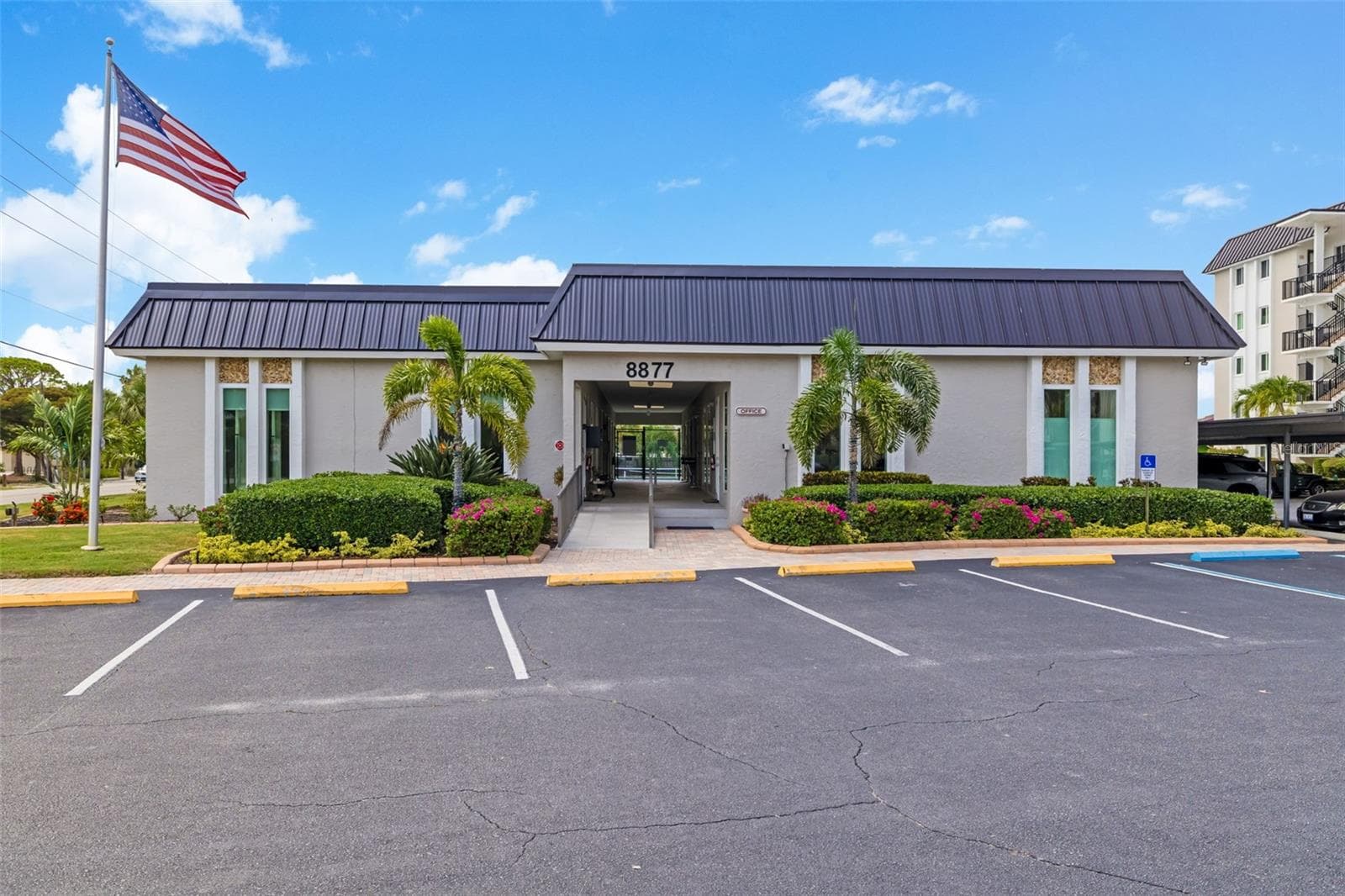 Condominium at 8911 MIDNIGHT PASS RD #409, SARASOTA, photo 47 of 67