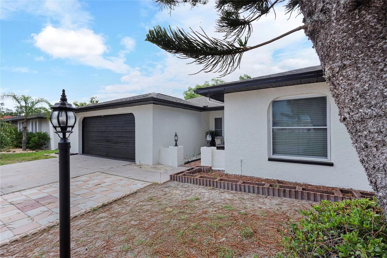 Single Family Residence at 10951 PEPPERTREE LN, PORT RICHEY,, photo 9 of 40