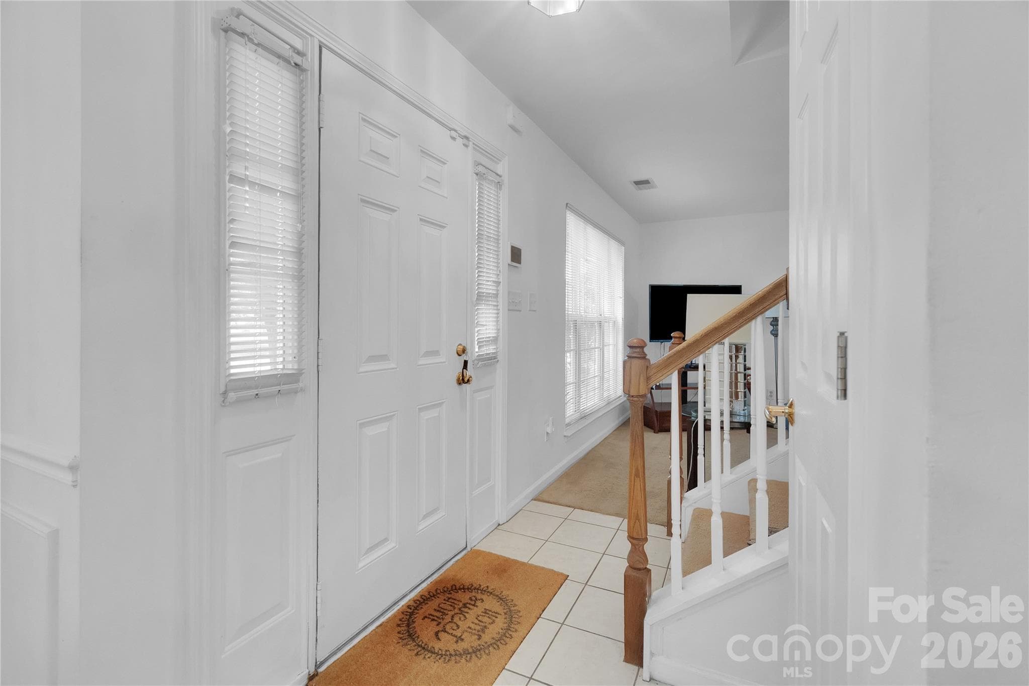 Single Family Residence at 12009 Silvercrest Drive, Charlotte, photo 10 of 38