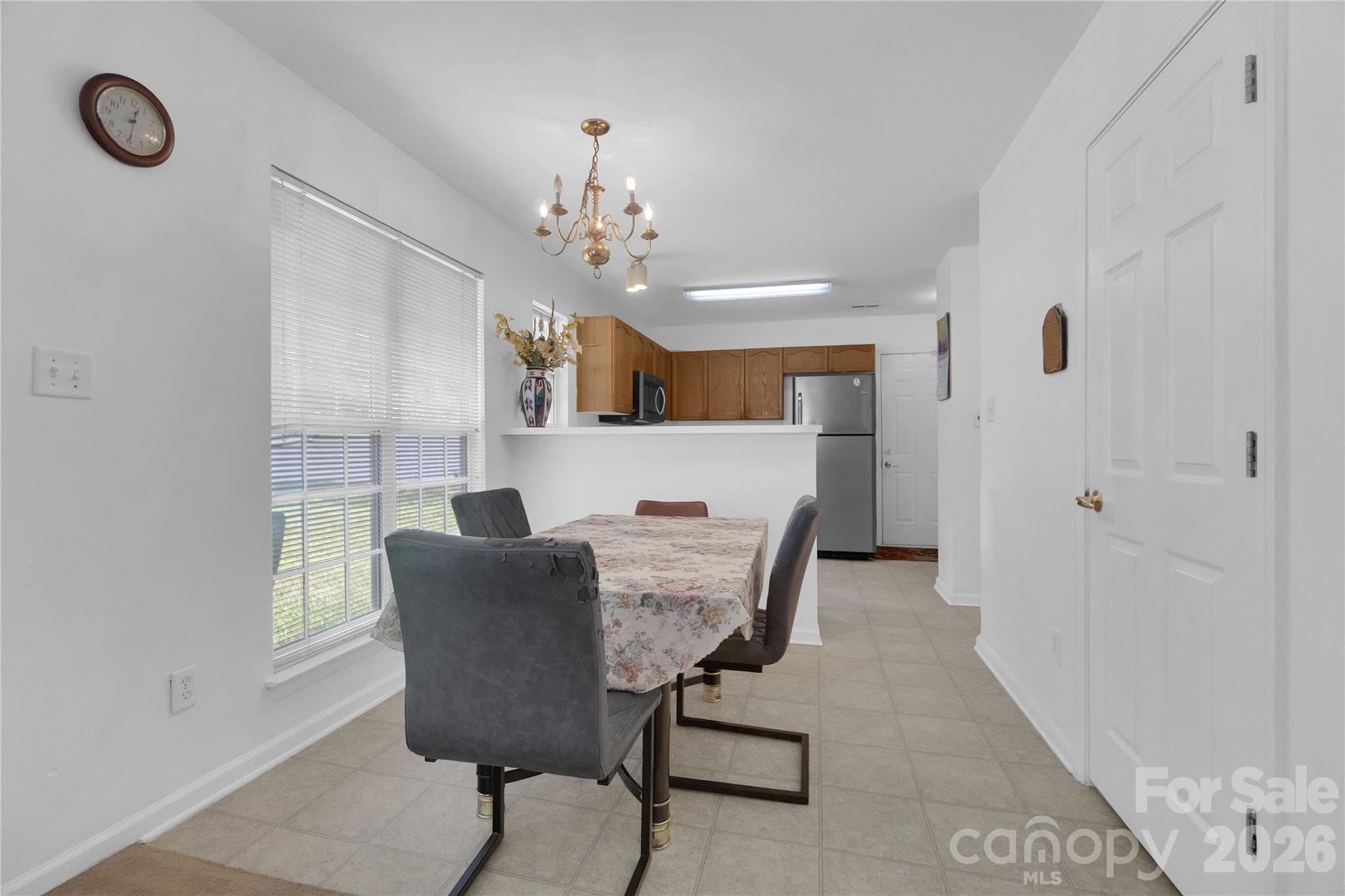 Single Family Residence at 12009 Silvercrest Drive, Charlotte, photo 13 of 38