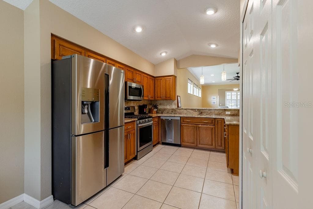 Single Family Residence at 6116 ARMADA ST, TAVARES, photo 7 of 54