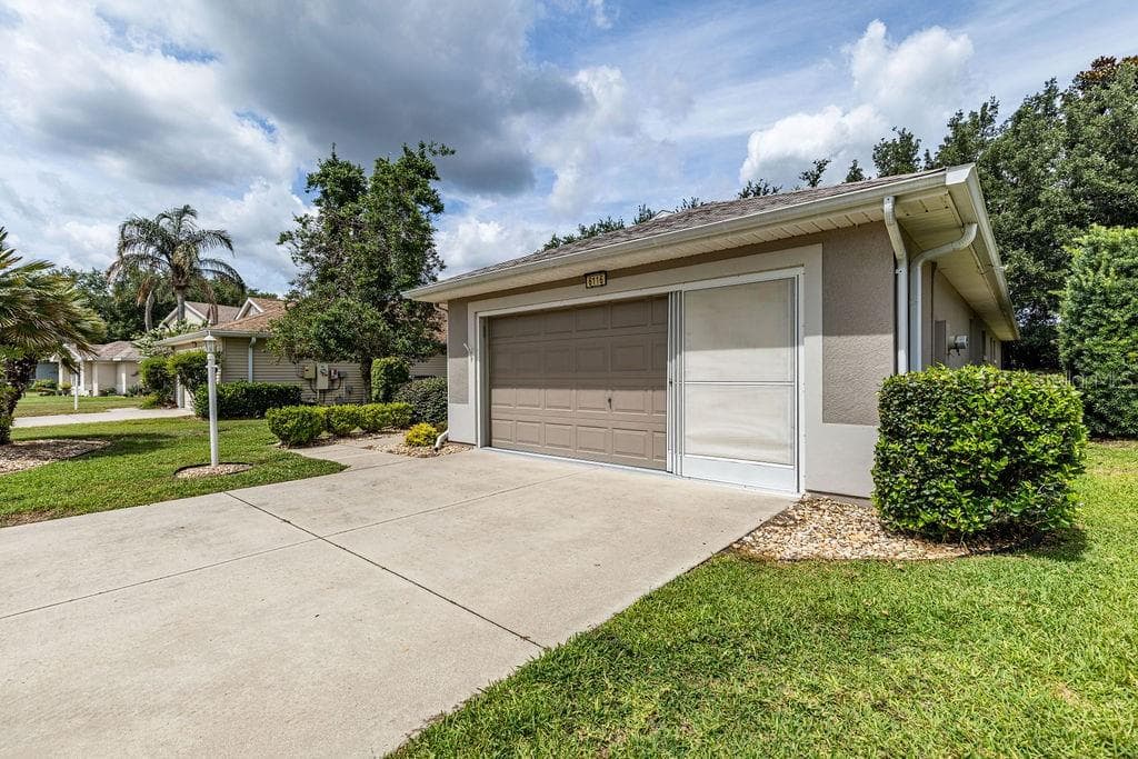Single Family Residence at 6116 ARMADA ST, TAVARES, photo 47 of 54