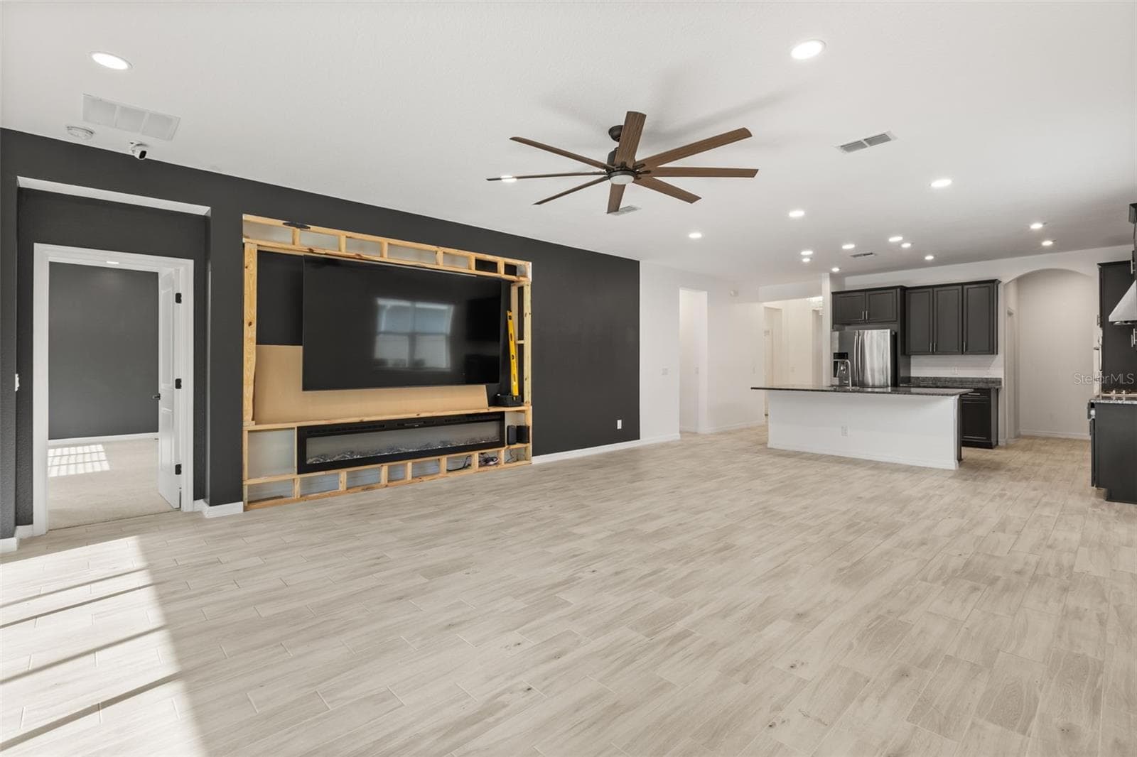 Single Family Residence at 1151 LAKESIDE ESTATES DR, APOPKA, photo 6 of 44