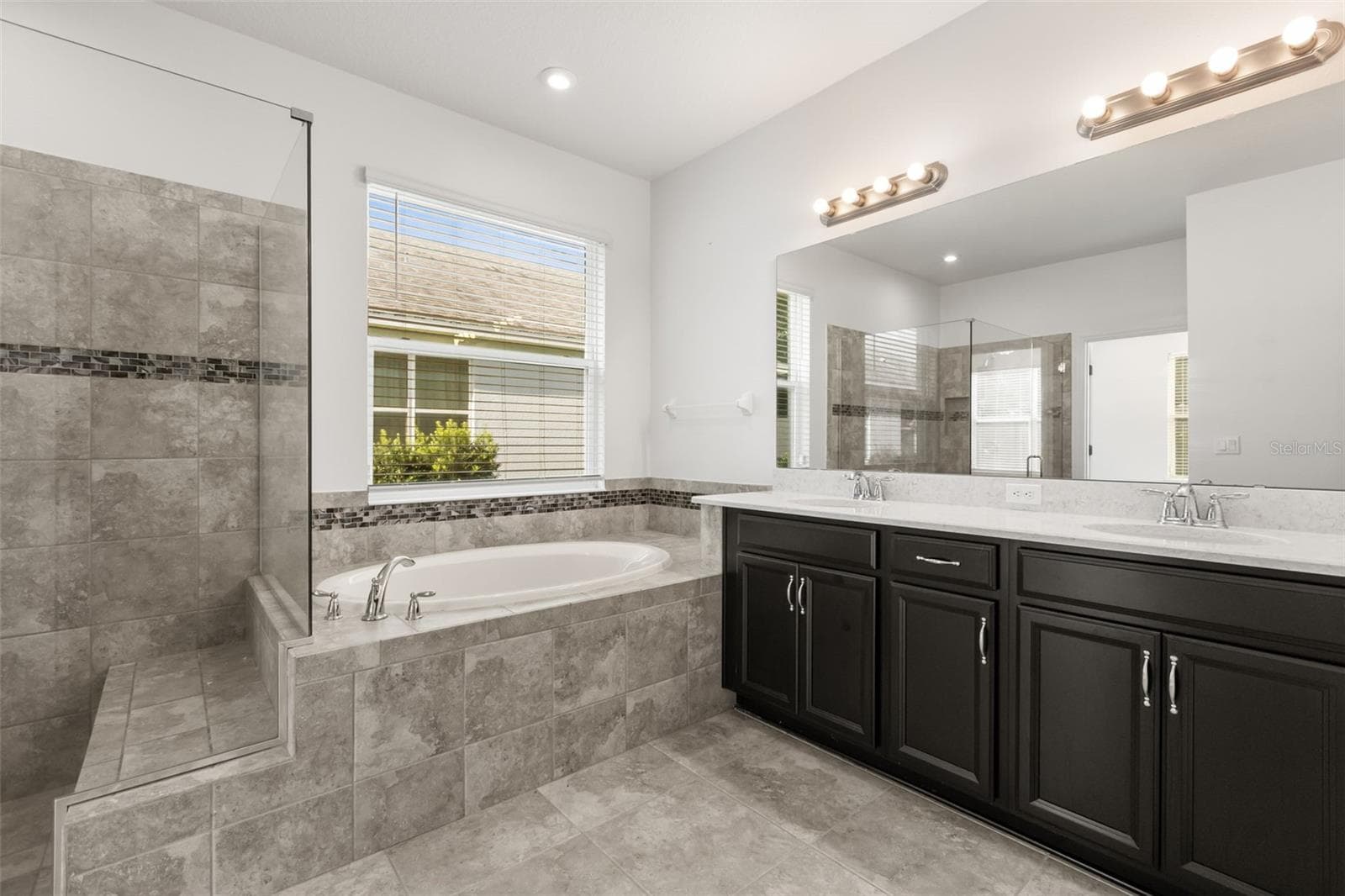 Single Family Residence at 1151 LAKESIDE ESTATES DR, APOPKA, photo 21 of 44