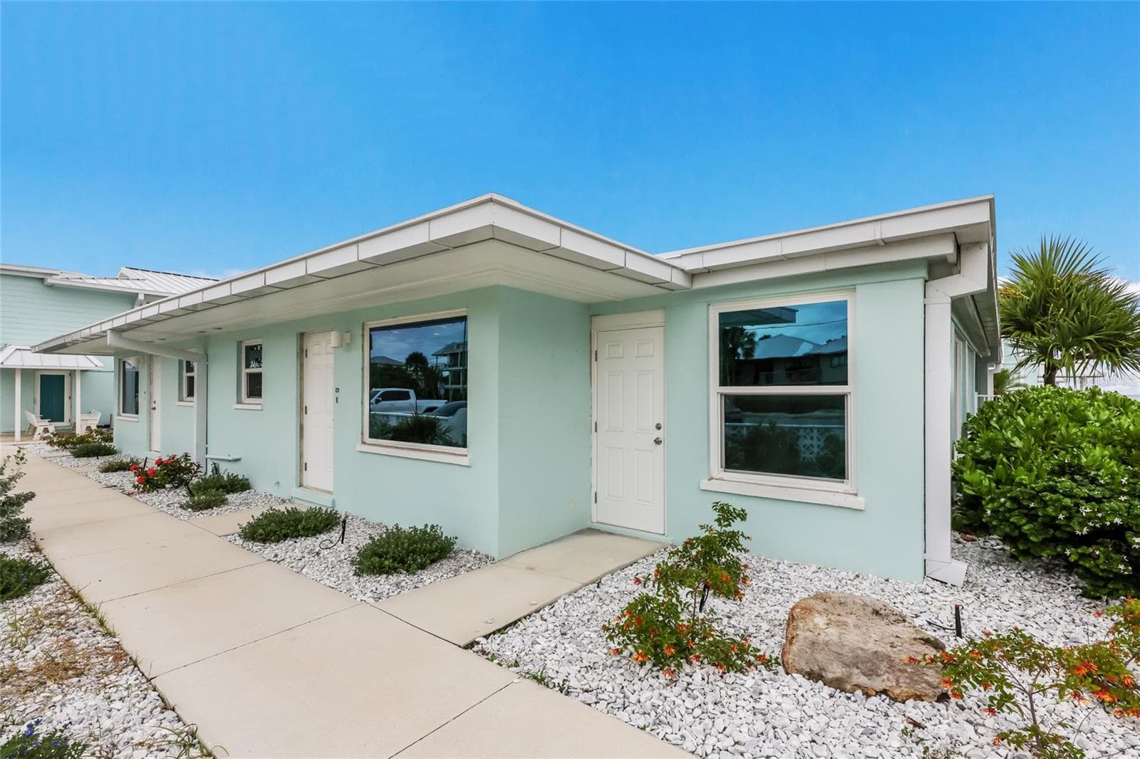 320 GULF BLVD #1A