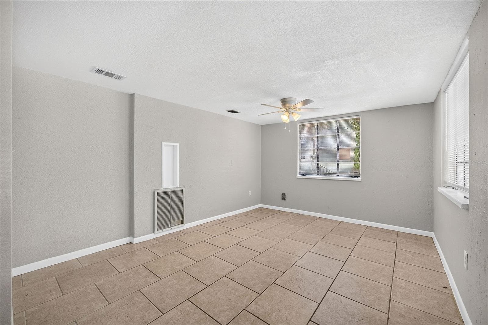 Unit 708 Primary Bedroom - 708 N SAINT CLAIR ABRAMS AVE, TAVARES