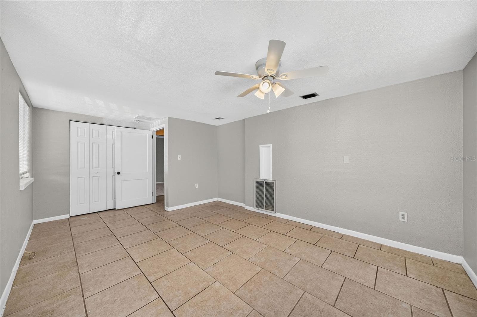 Unit 708 Primary Bedroom - 708 N SAINT CLAIR ABRAMS AVE, TAVARES