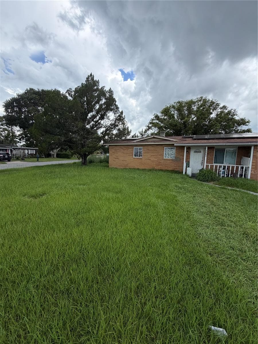 2880 SATURN DR