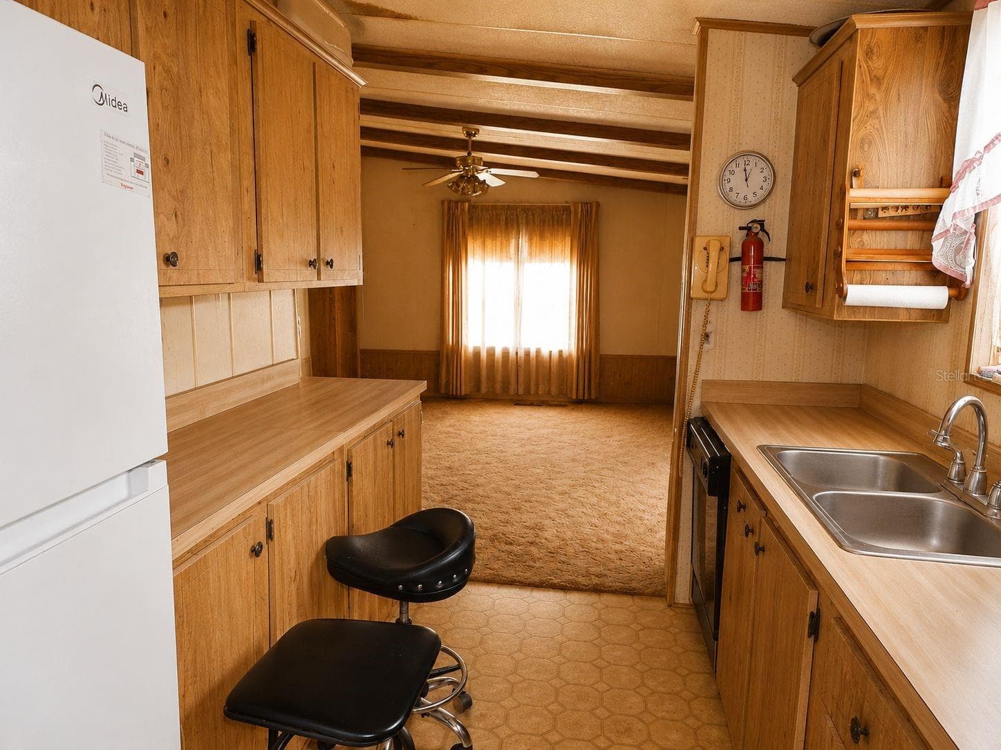 Manufactured Home at 107 GREEN OAK DR, MELROSE, photo 9 of 28