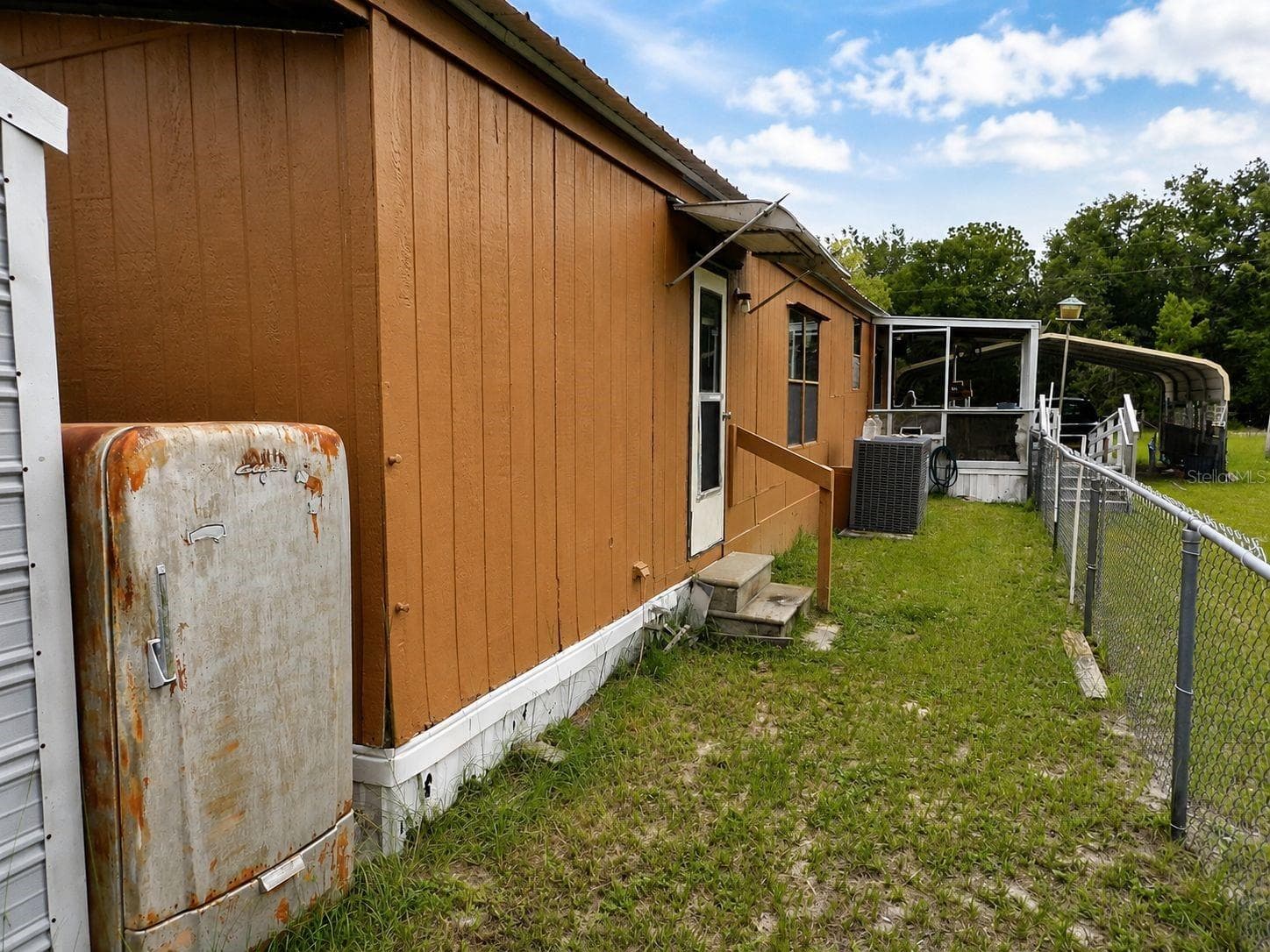 Manufactured Home at 107 GREEN OAK DR, MELROSE, photo 23 of 28