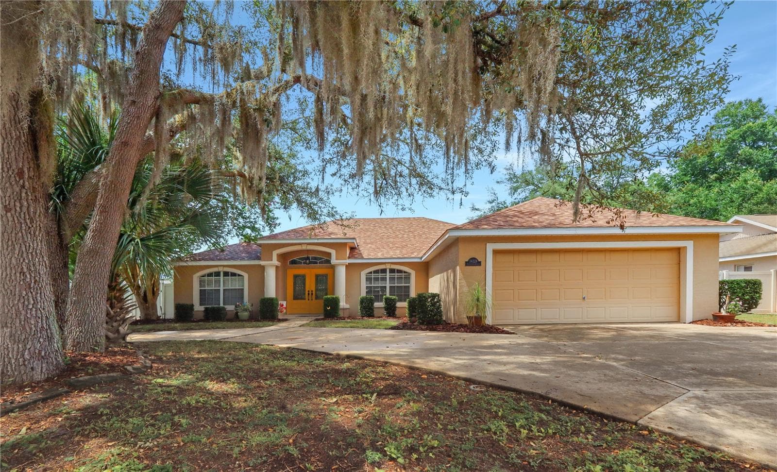 Single Family Residence at 34224 SHADEWOOD CIR, LEESBURG, photo 4 of 51