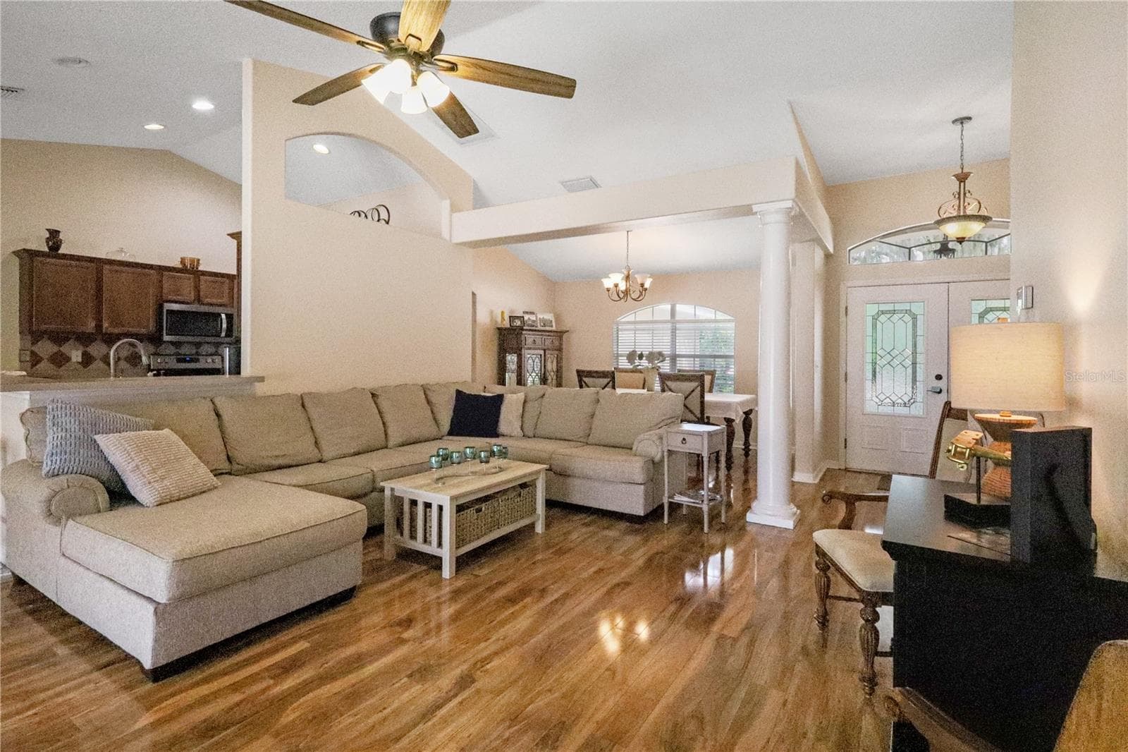 Single Family Residence at 34224 SHADEWOOD CIR, LEESBURG, photo 24 of 51
