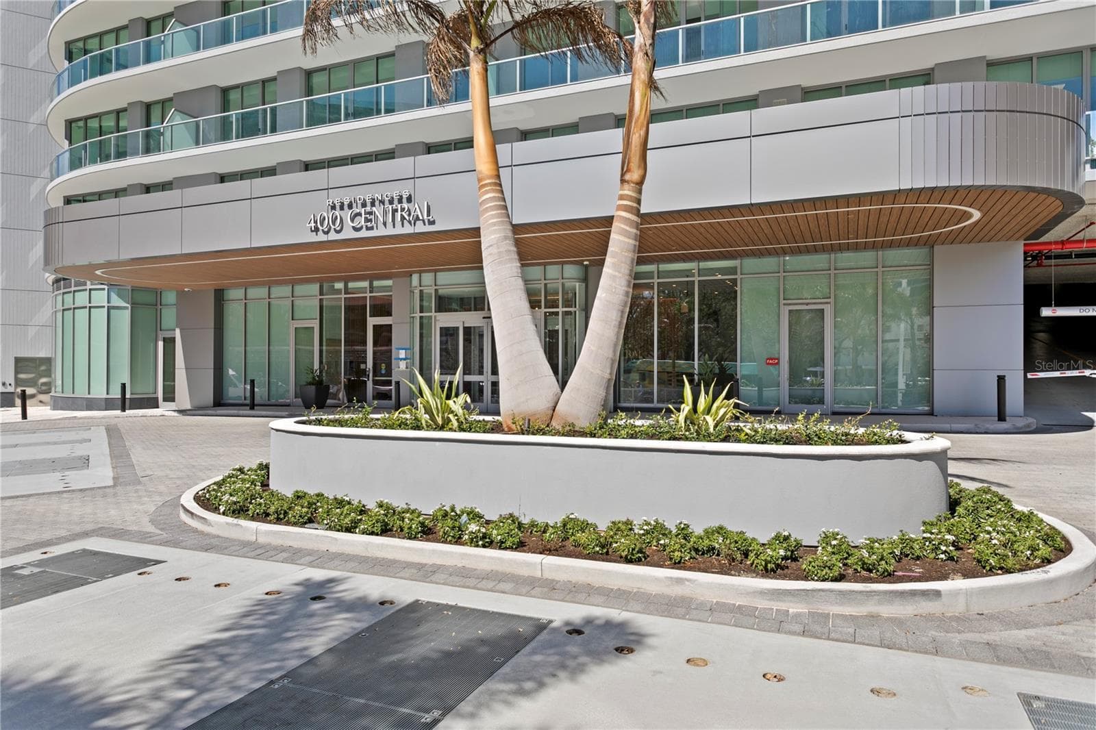 Condominium at 400 CENTRAL AVE #3005, ST PETERSBURG, photo 3 of 59