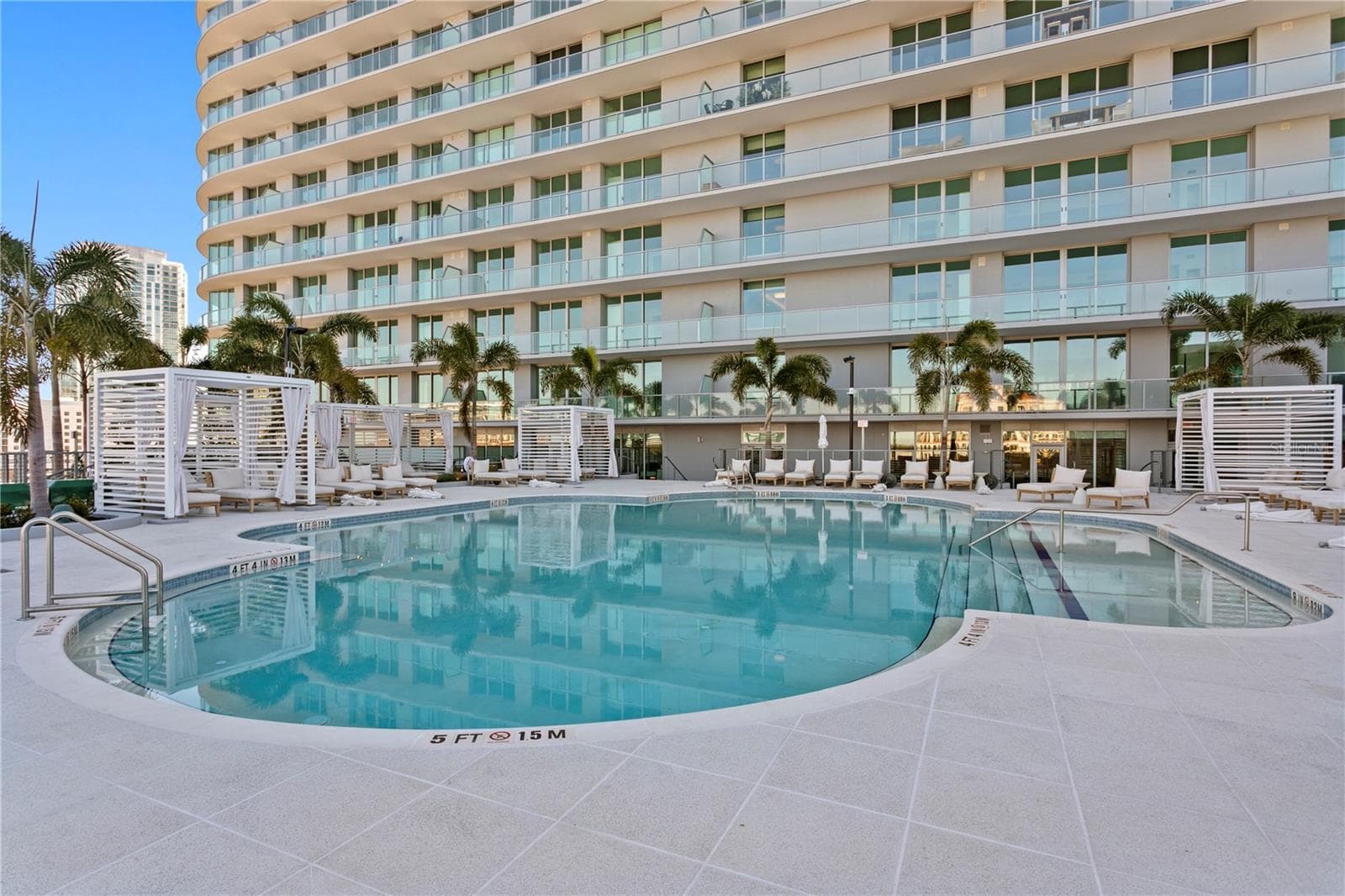 Condominium at 400 CENTRAL AVE #3005, ST PETERSBURG, photo 41 of 59