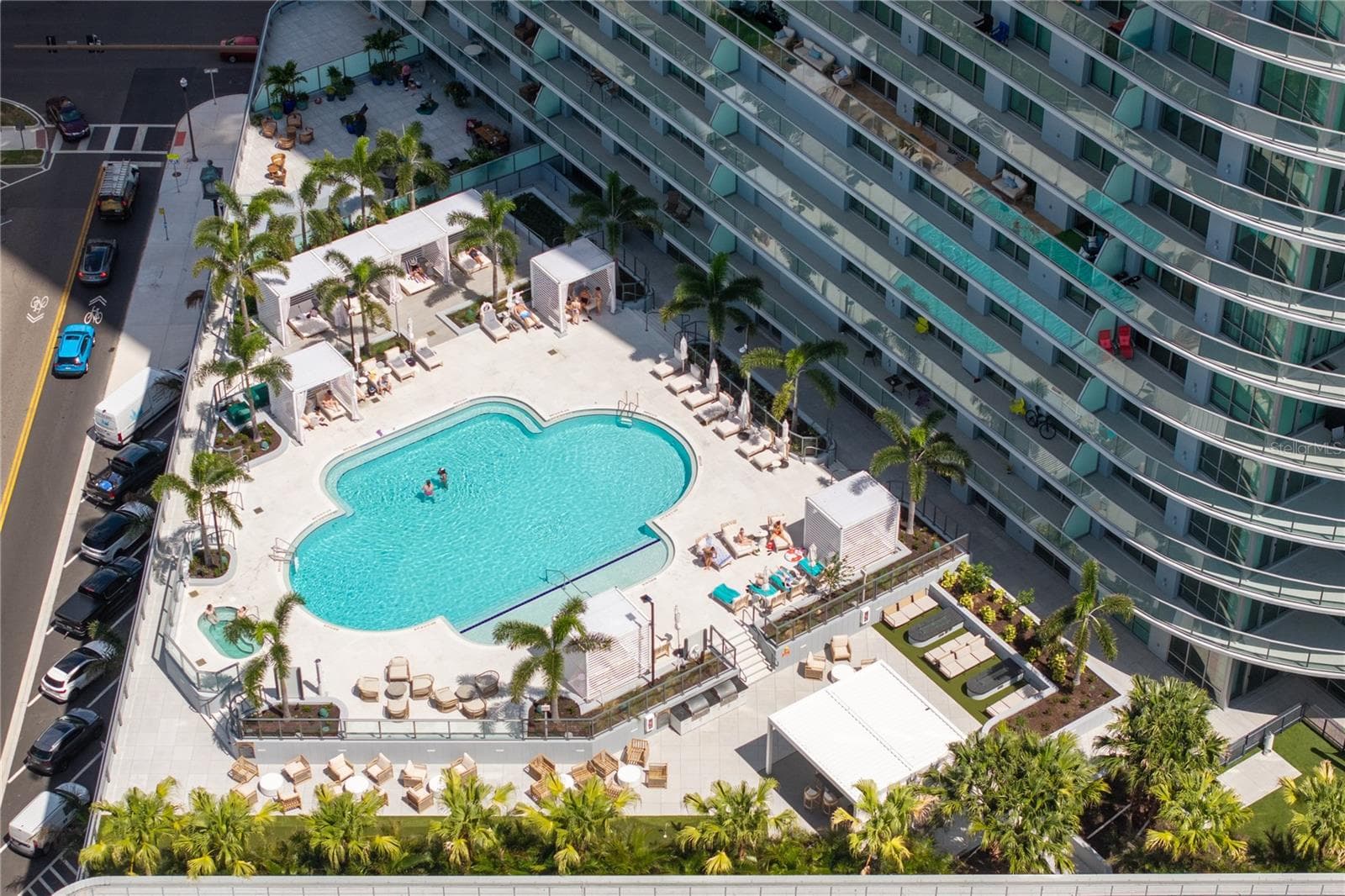 Condominium at 400 CENTRAL AVE #3005, ST PETERSBURG, photo 51 of 59
