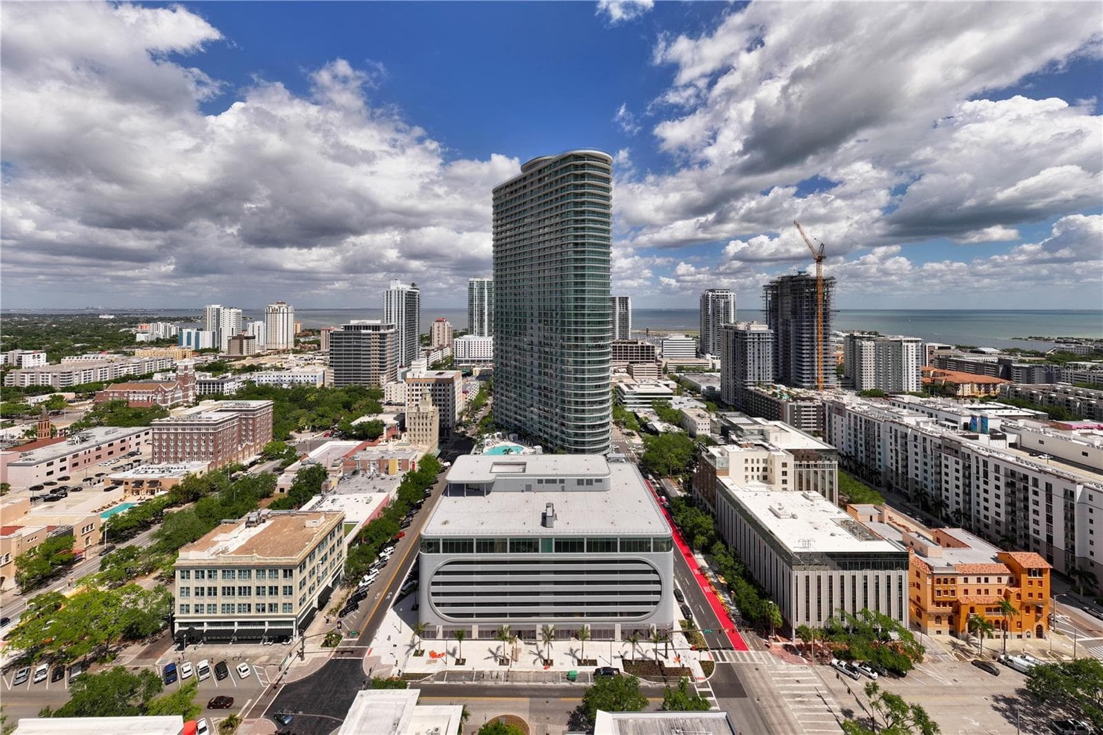 Condominium at 400 CENTRAL AVE #3005, ST PETERSBURG, photo 53 of 59