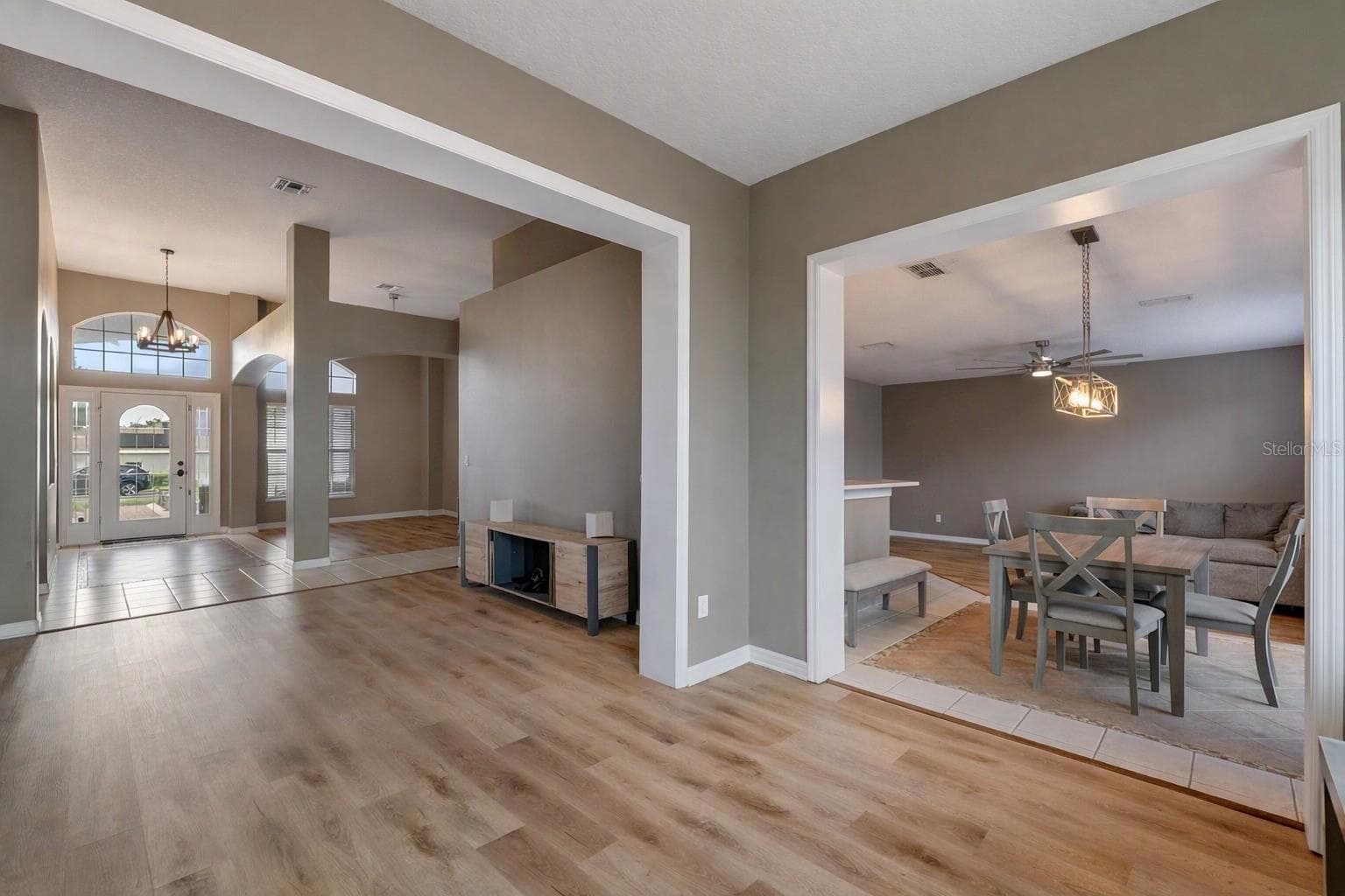 Single Family Residence at 1283 LEGENDARY BLVD, CLERMONT, photo 4 of 37