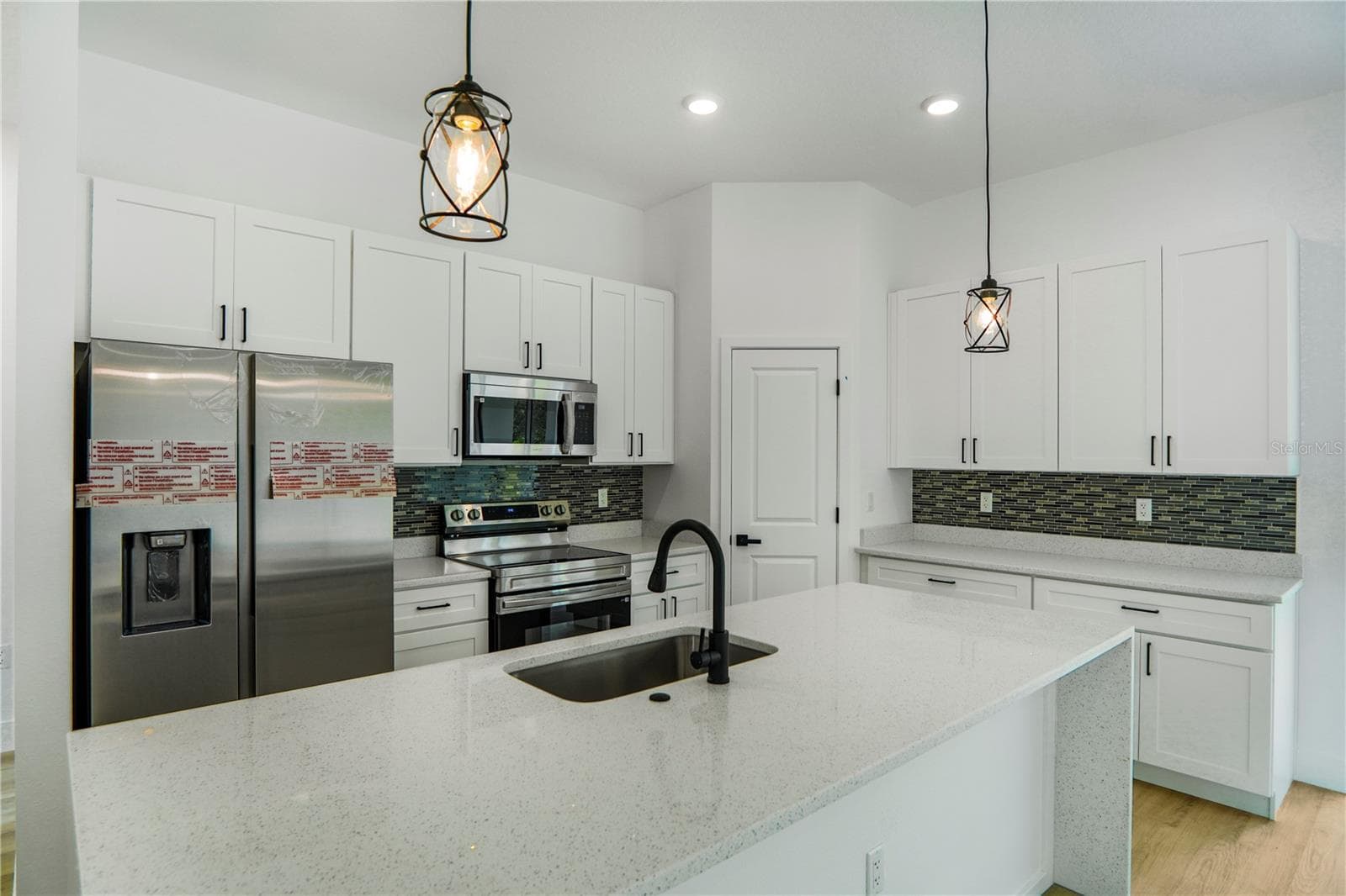 Single Family Residence at 8383 N IBSEN DR, CITRUS SPRINGS, photo 7 of 34