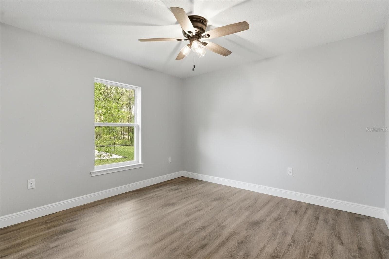 Single Family Residence at 8727 N SPIKES WAY, DUNNELLON, photo 32 of 41