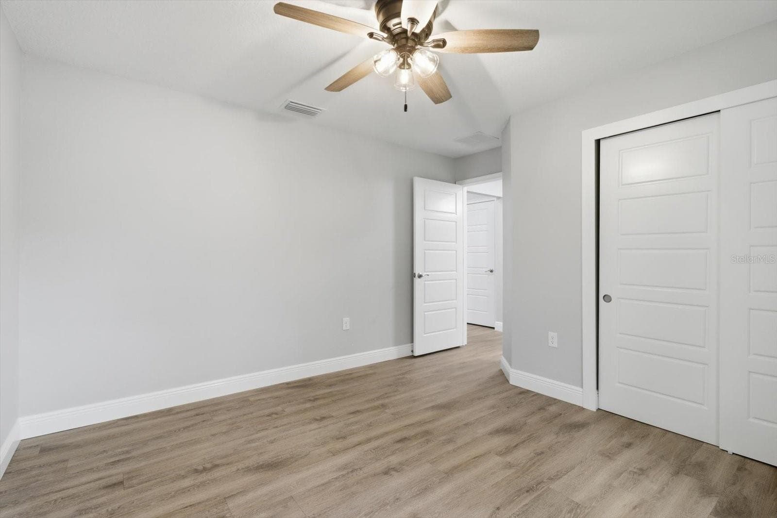 Single Family Residence at 8727 N SPIKES WAY, DUNNELLON, photo 33 of 41