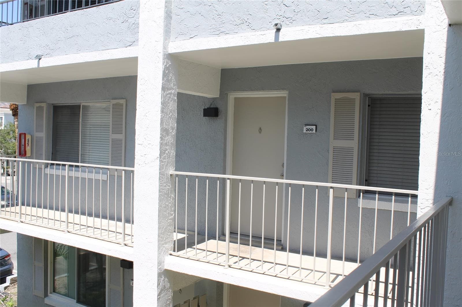 151 OYSTER BAY CIR #200