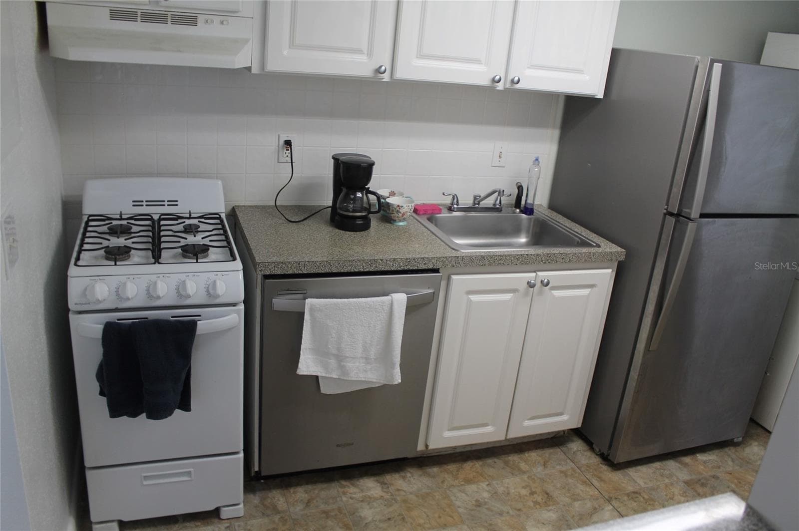 Kitchen - 151 OYSTER BAY CIR #200, ALTAMONTE SPRINGS
