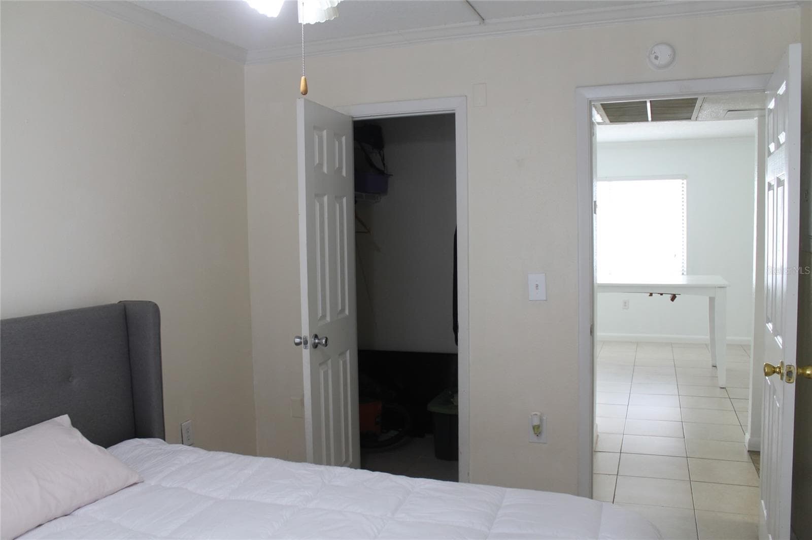 Primary Bedroom walk-in closet - 151 OYSTER BAY CIR #200, ALTAMONTE SPRINGS