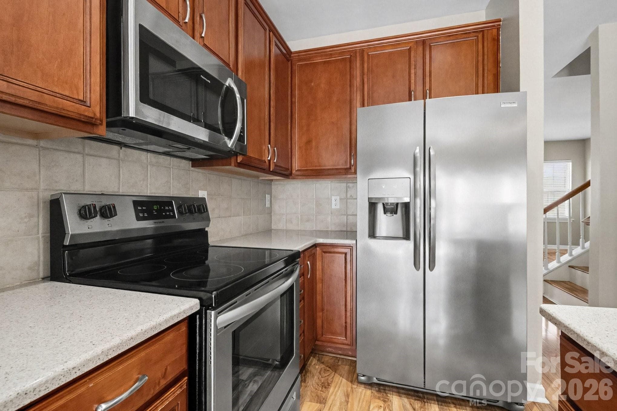 Kitchen with Backplash - Charlotte