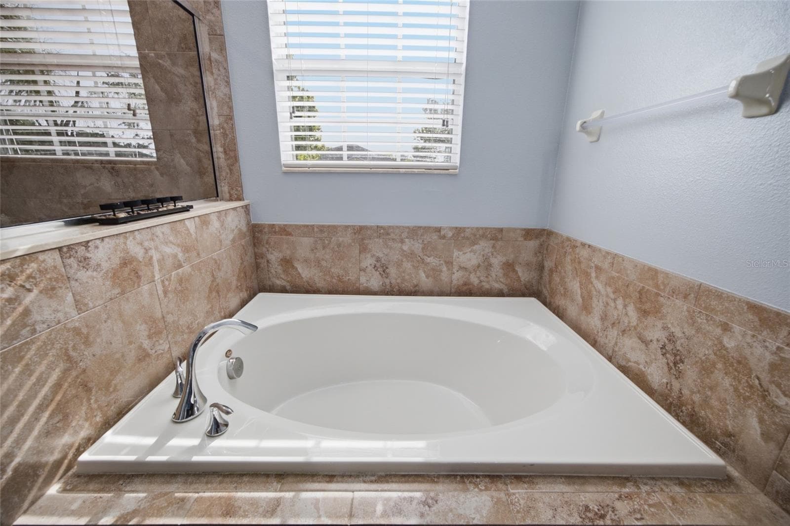 Single Family Residence at 15410 DAKOTA SKY PL, SUN CITY CENTER, photo 25 of 50