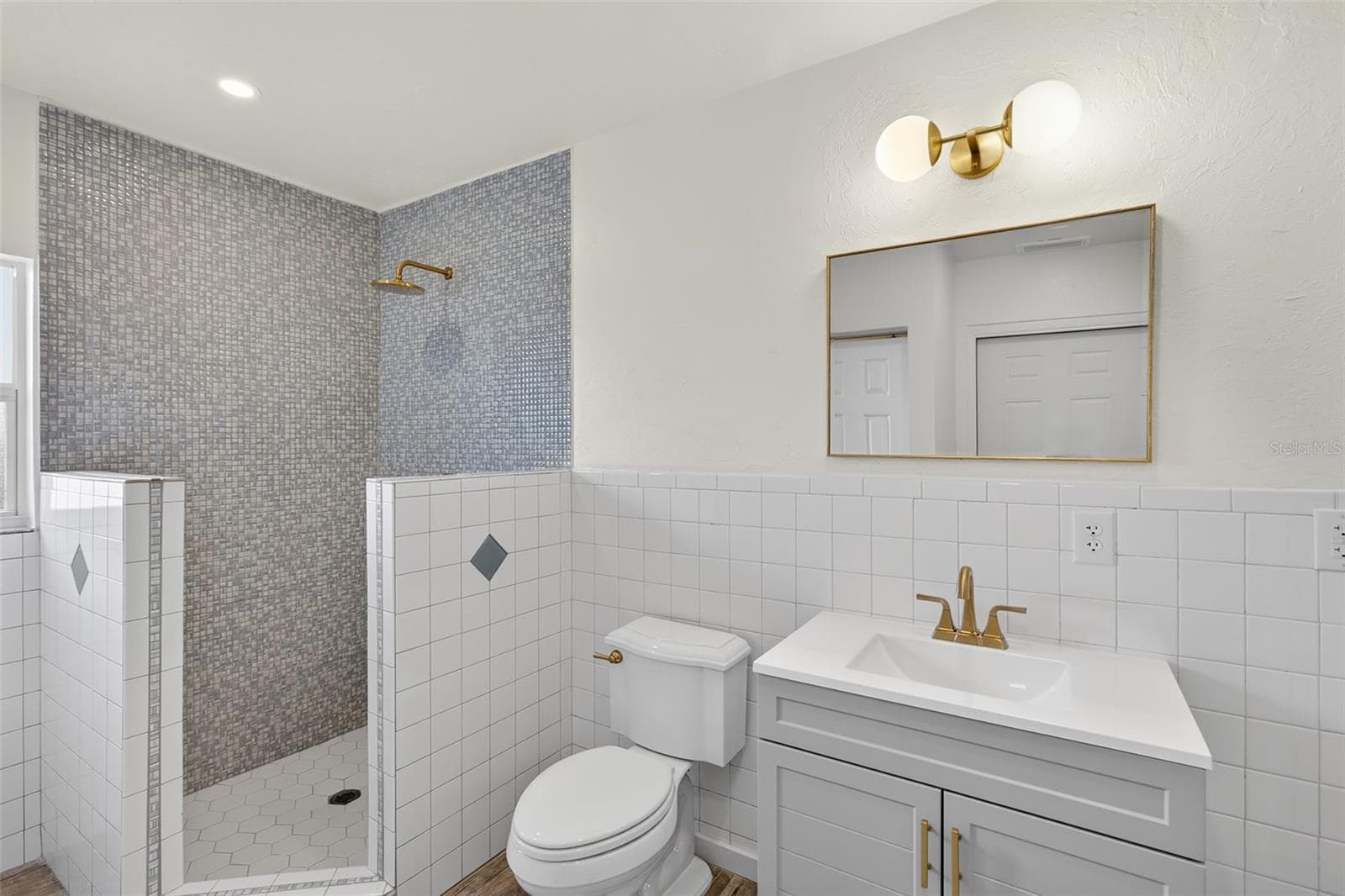 Bathroom near kitchen - 10451 MARION ST, ENGLEWOOD