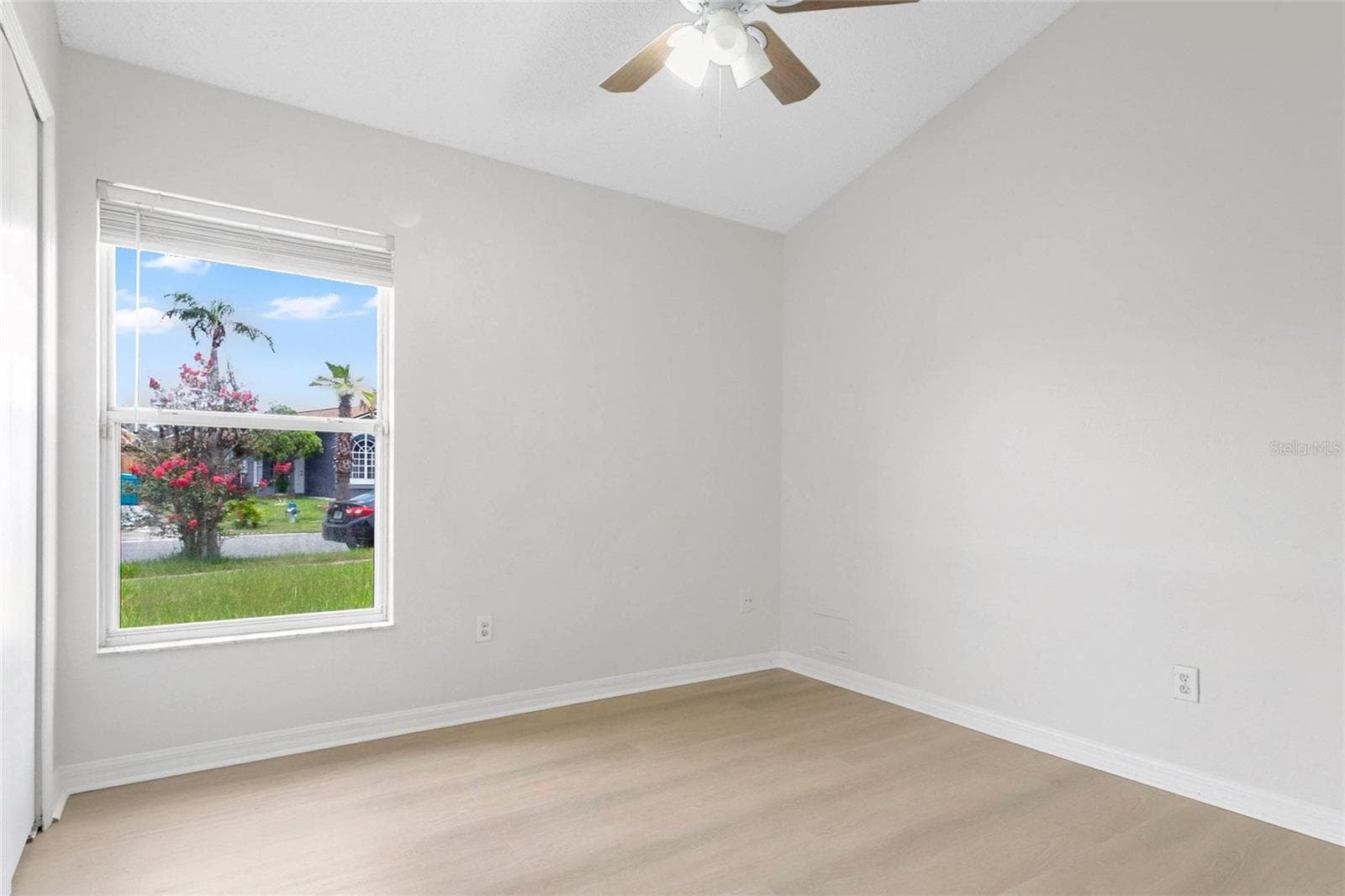Single Family Residence at 9703 RED CLOVER AVE, ORLANDO, photo 16 of 26