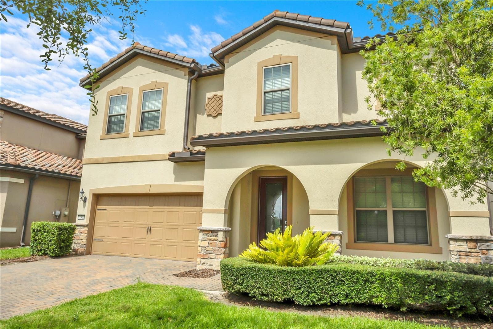 11322 LEMON LAKE BLVD