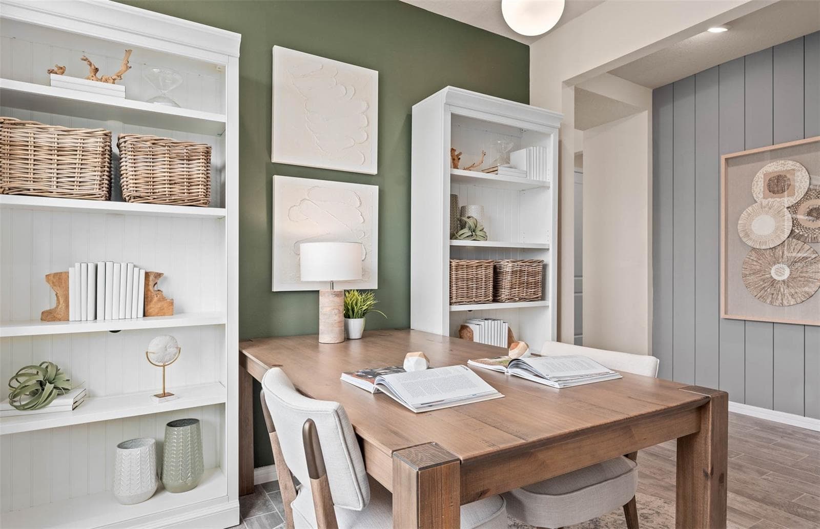Model Home Design Only. Pictures and furnishings are for illustrative purposes only. Elevations, colors and options may vary. Furniture is for model home staging only.? - 2617 HAMMOCK HARBOR AVENUE, ST CLOUD