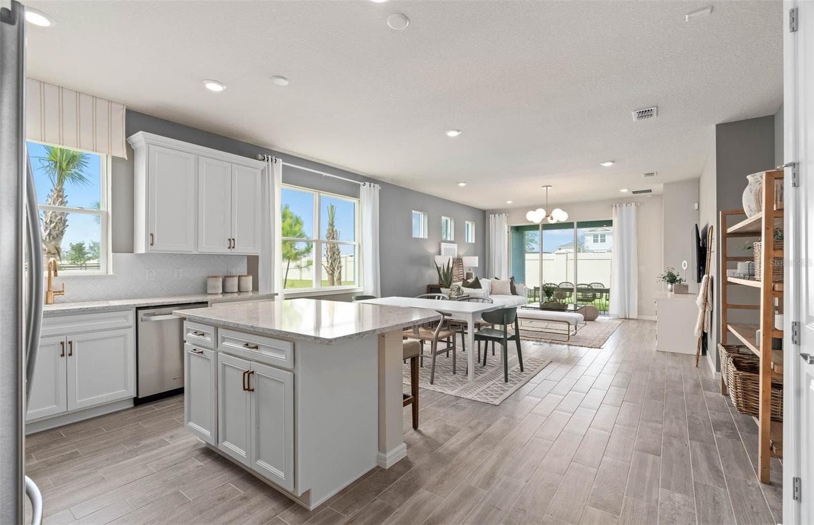 Model Home Design Only. Pictures and furnishings are for illustrative purposes only. Elevations, colors and options may vary. Furniture is for model home staging only.? - 2617 HAMMOCK HARBOR AVENUE, ST CLOUD