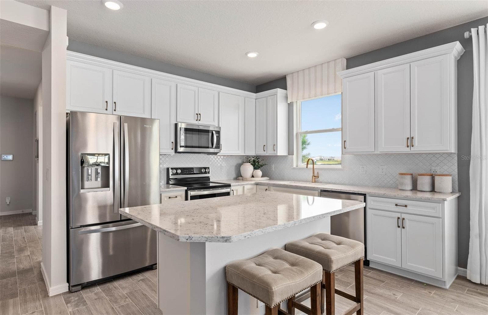 Model Home Design Only. Pictures and furnishings are for illustrative purposes only. Elevations, colors and options may vary. Furniture is for model home staging only.? - 2617 HAMMOCK HARBOR AVENUE, ST CLOUD