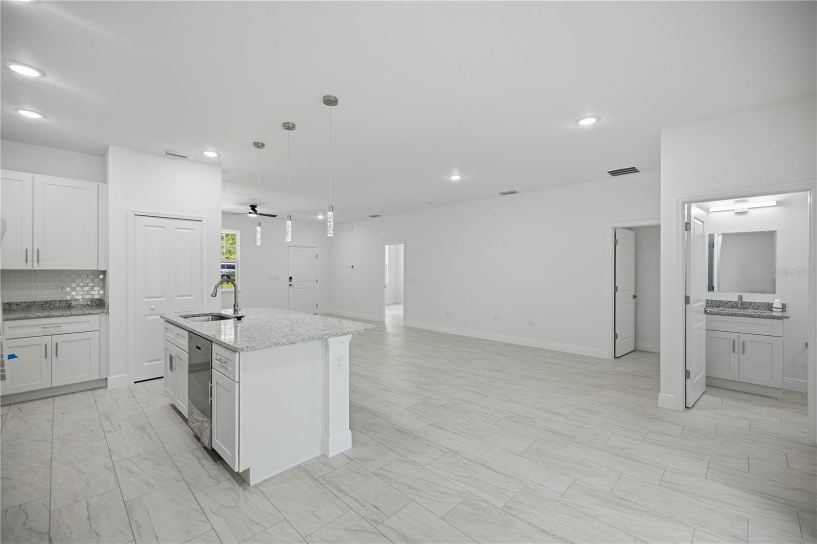 Single Family Residence at 10735 N MALVA WAY DR, CITRUS SPRINGS, photo 6 of 35