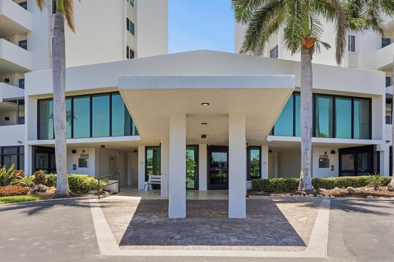 Condominium at 20 WHISPERING SANDS DR #501, SARASOTA, photo 7 of 72