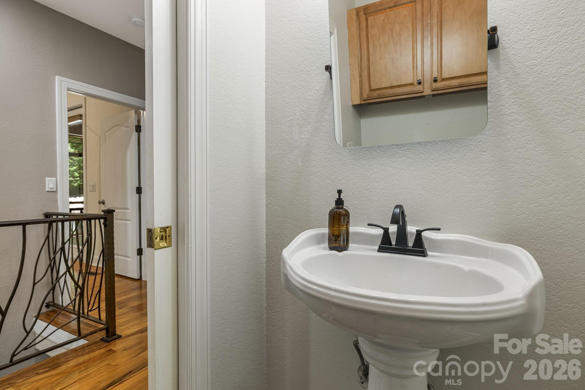 Main Level Half Bath - Hendersonville