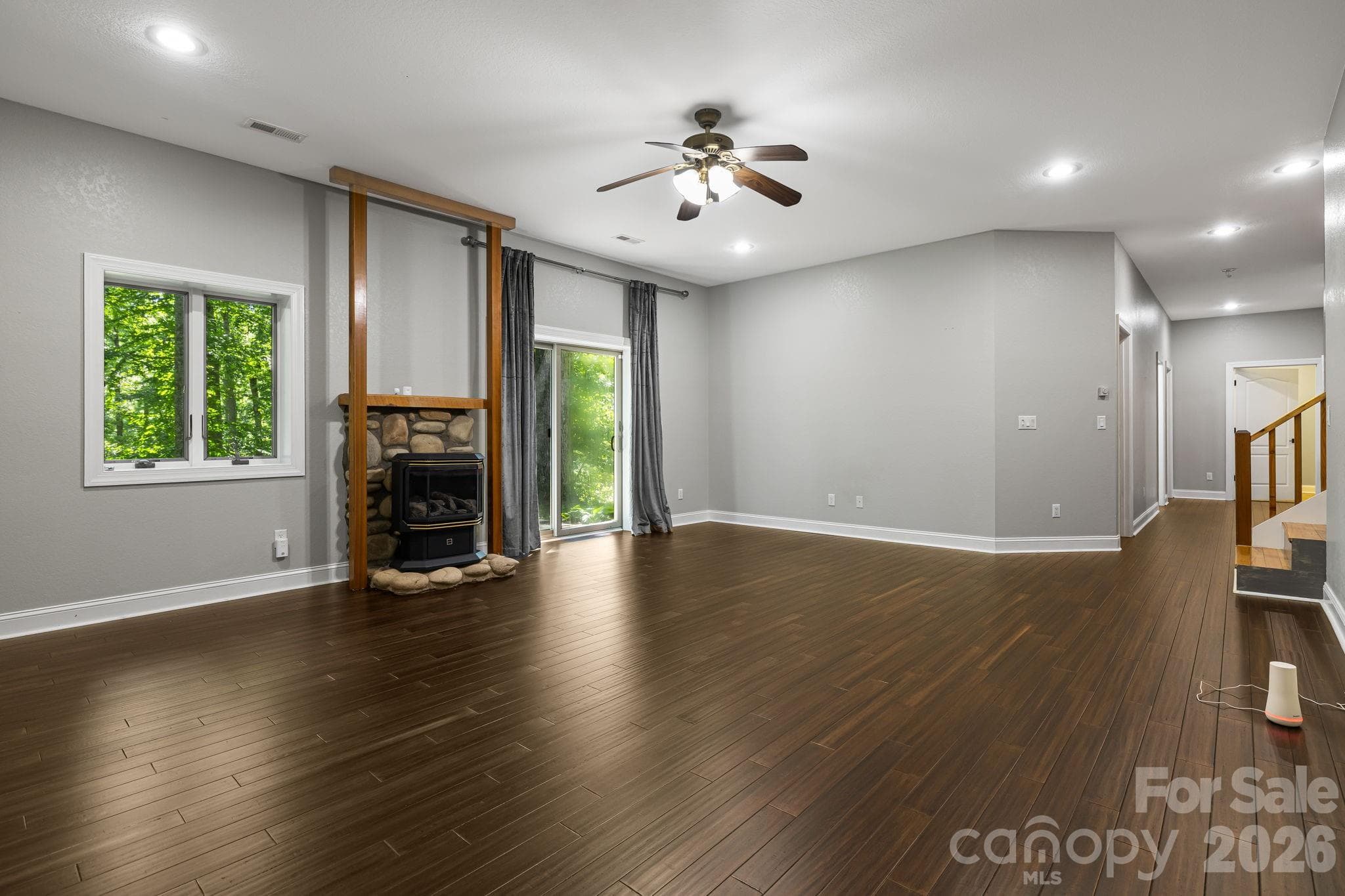 Alternate view - Hendersonville