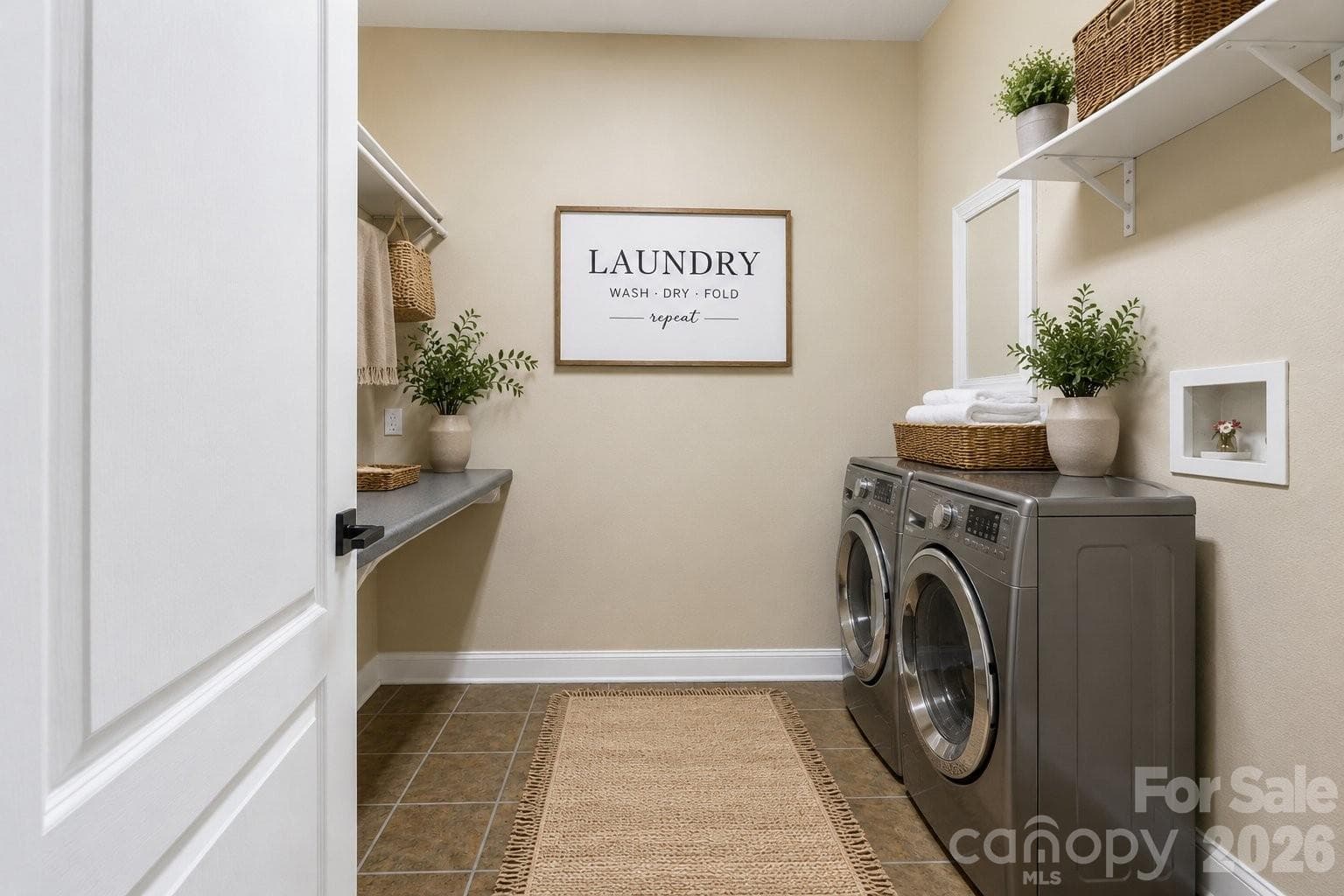 Virtually Staged - Hendersonville