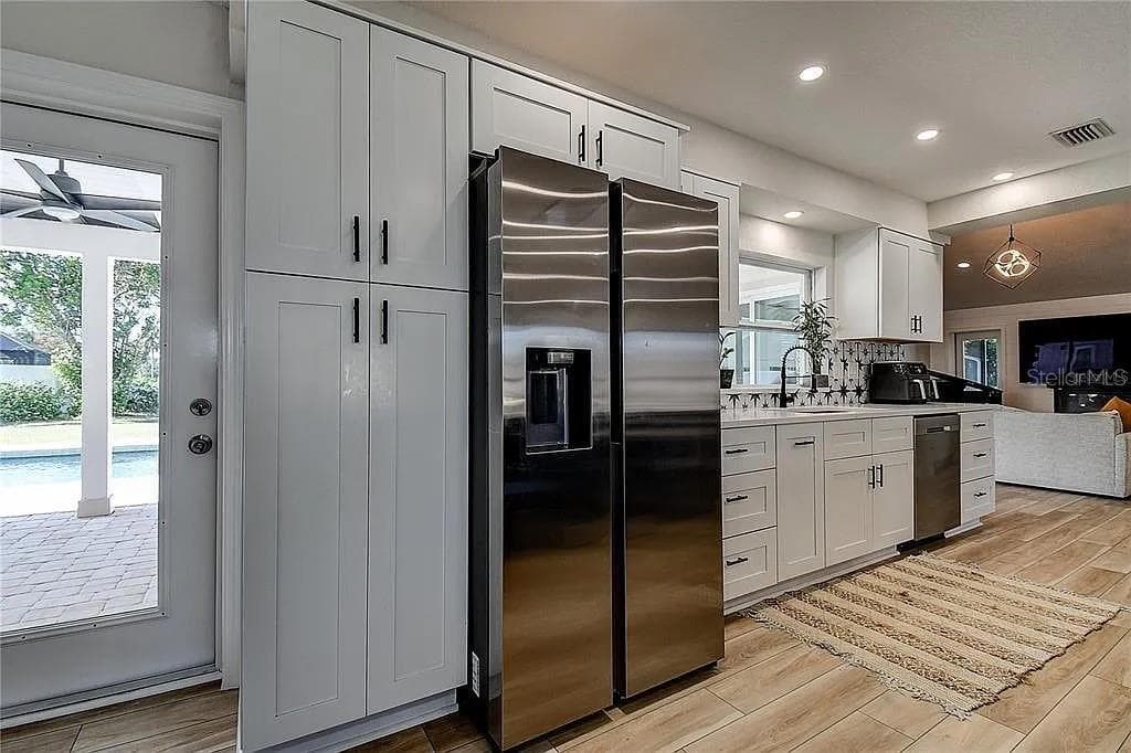 Single Family Residence at 4723 THOMAS HOBY PL, SARASOTA, photo 7 of 26