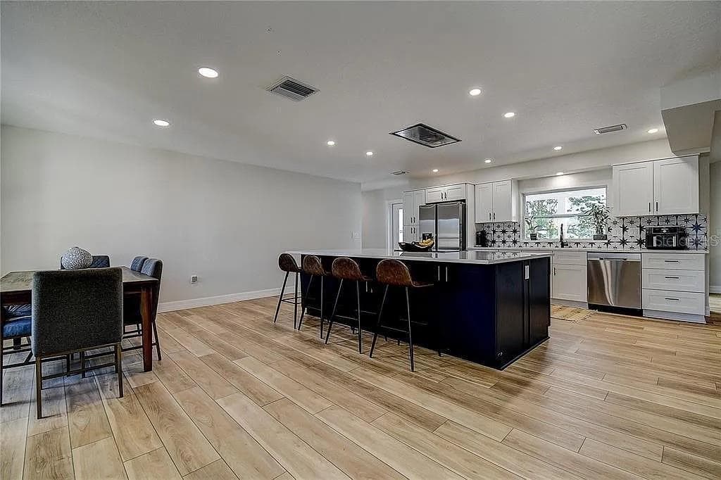 Single Family Residence at 4723 THOMAS HOBY PL, SARASOTA, photo 9 of 26
