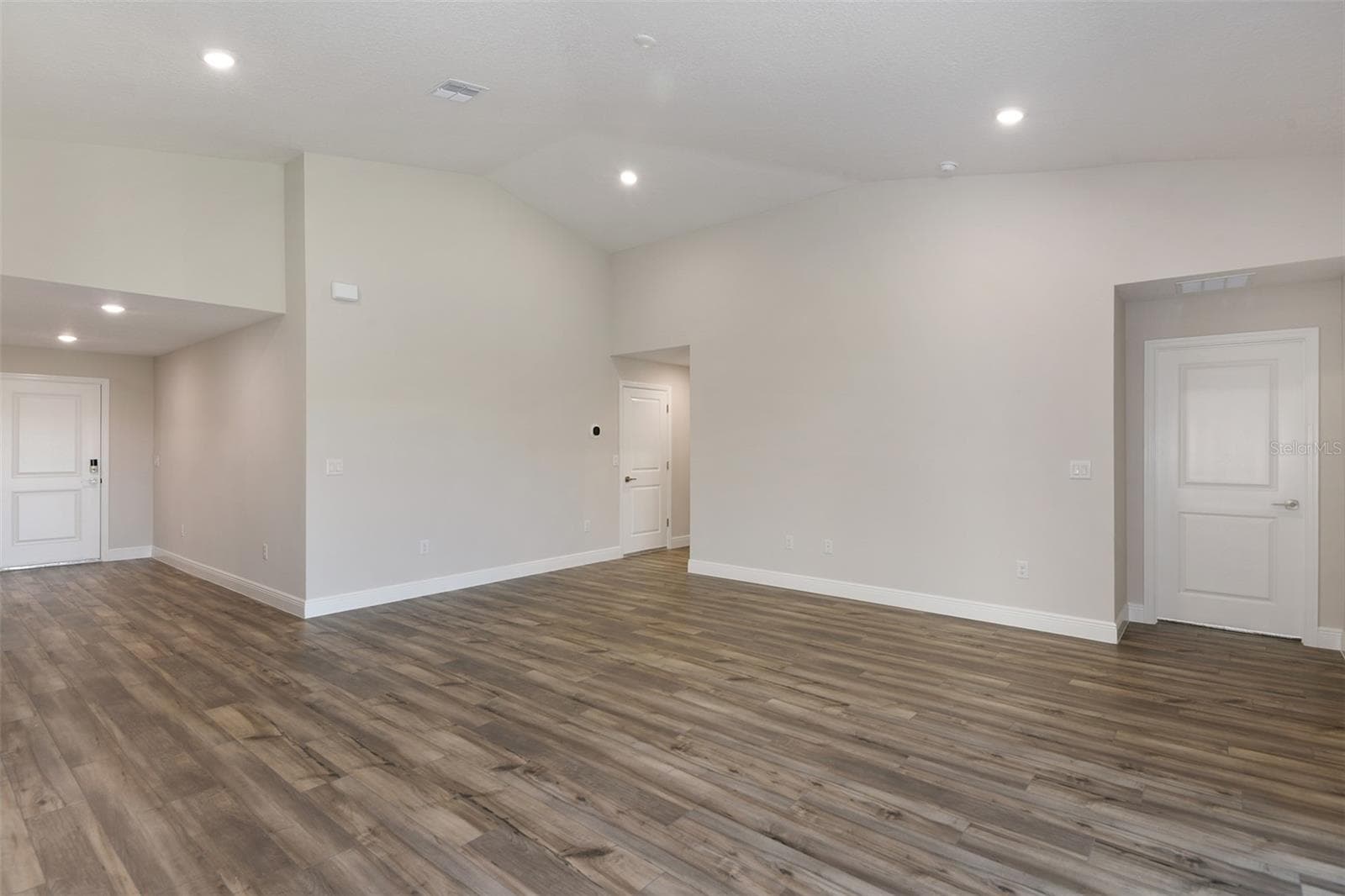 Single Family Residence at 6087 SW 97TH PL, OCALA, photo 15 of 26
