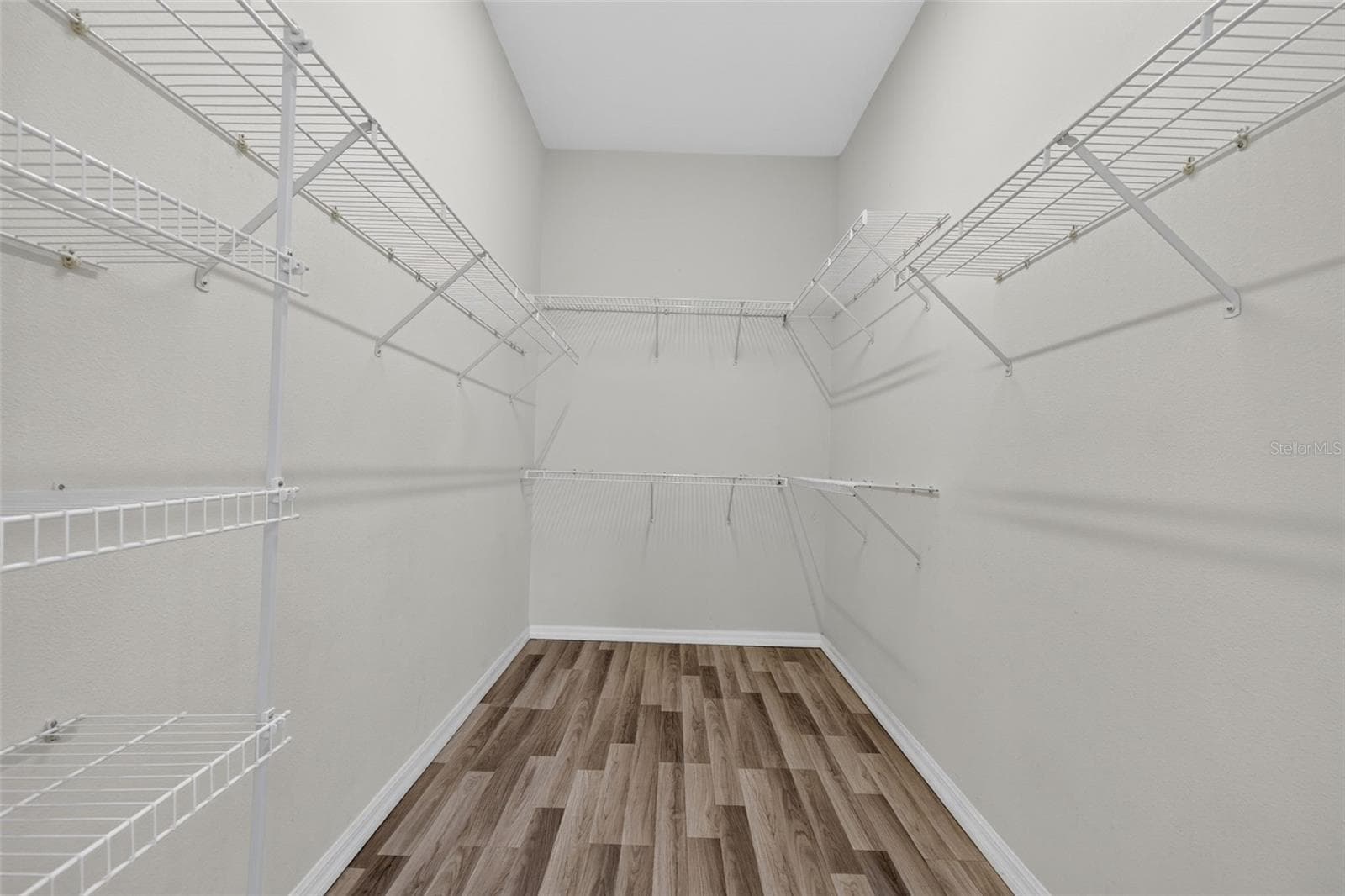 Primary Closet - 5328 LEXINGTON DR, PARRISH