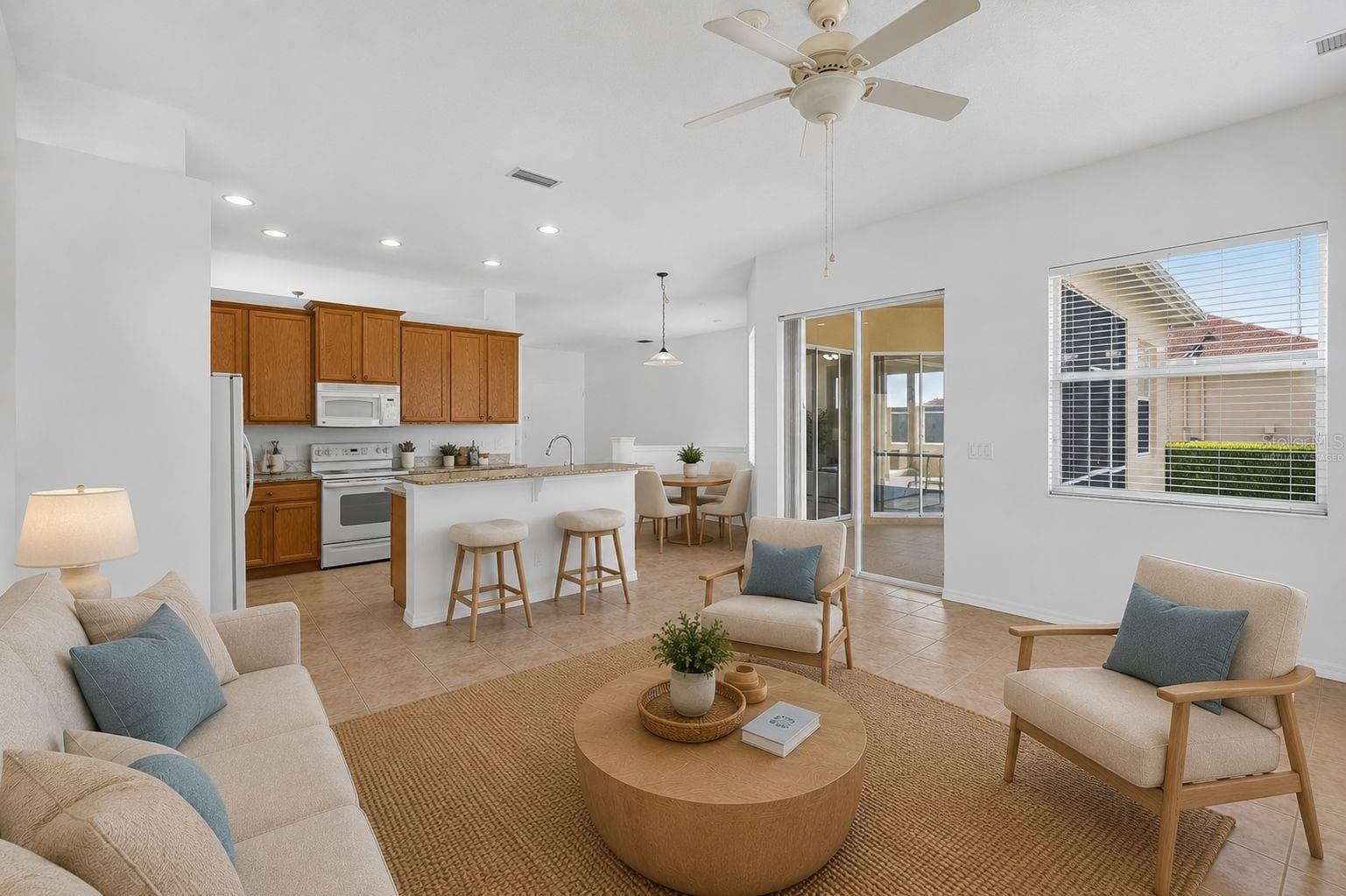 Virtually Staged - 5328 LEXINGTON DR, PARRISH