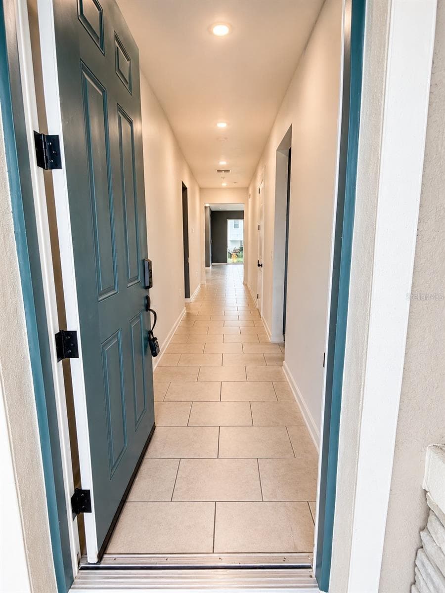 Single Family Residence at 236 HILLCREST DR, DUNDEE, photo 7 of 25