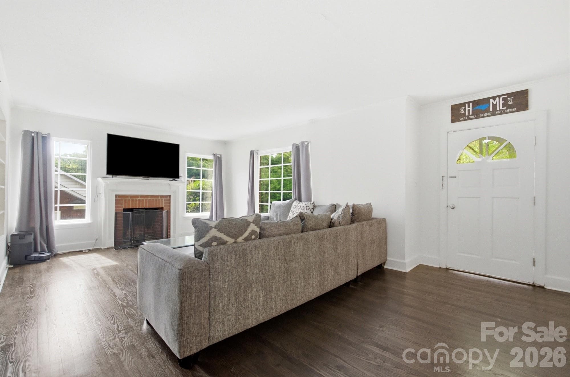 Single Family Residence at Salisbury, photo 6 of 37