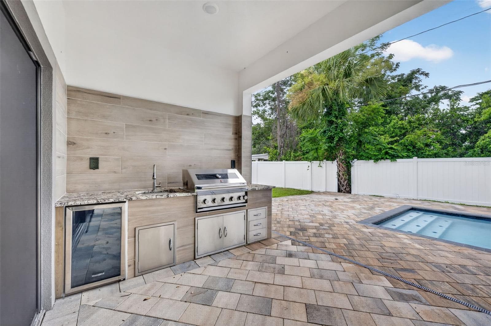 Single Family Residence at 102 BELL PL, WINTER PARK, photo 36 of 39