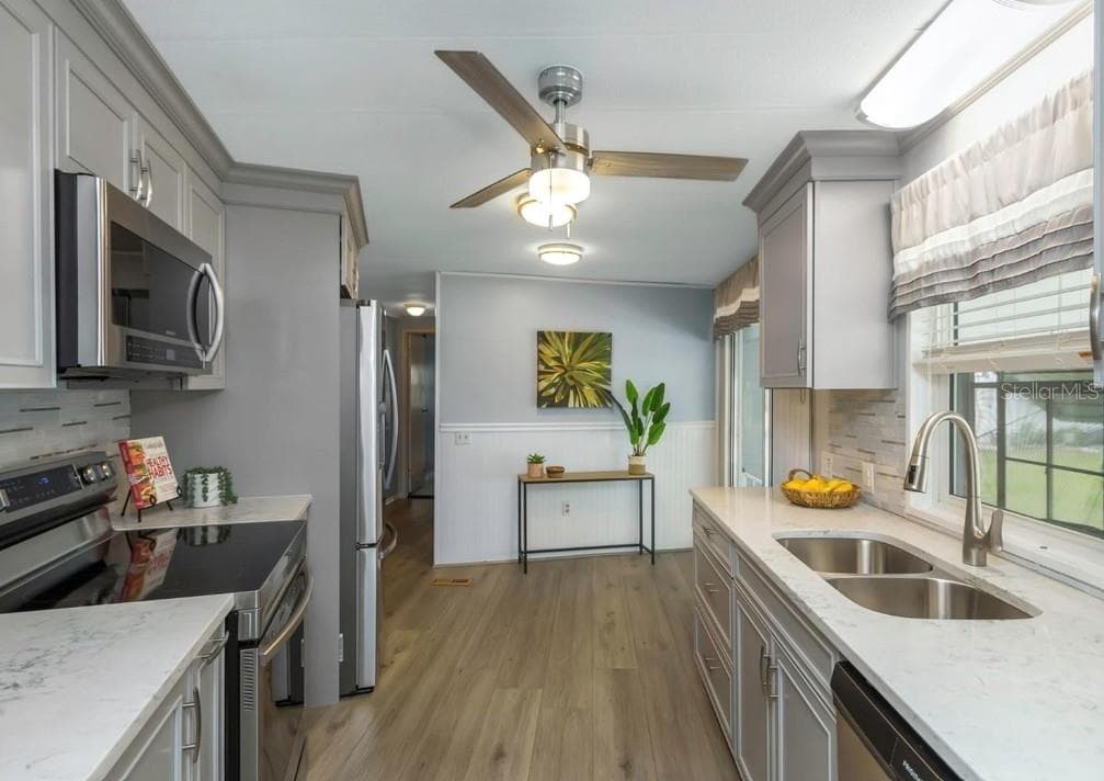Manufactured Home at 198 PHILADELPHIA BLVD #11, PALM HARBOR, photo 5 of 23