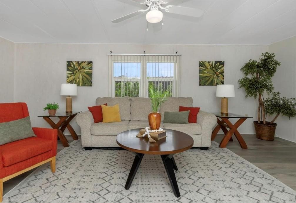Manufactured Home at 198 PHILADELPHIA BLVD #11, PALM HARBOR, photo 9 of 23